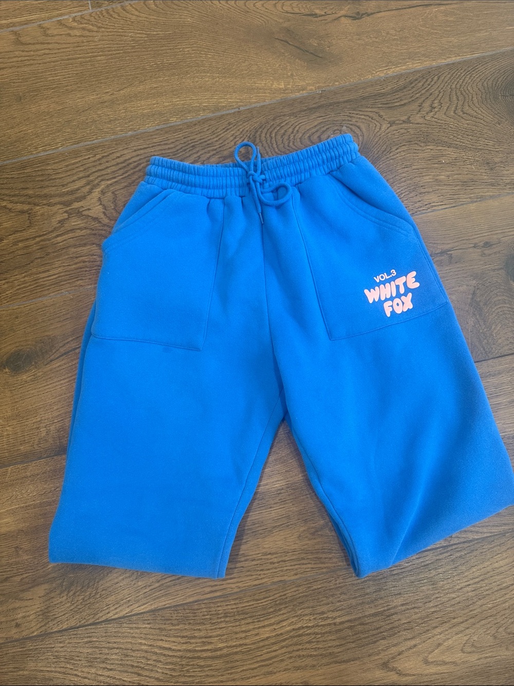 Woman’s White Fox Boutique Royal Blue sweatpants with Logo size - XS